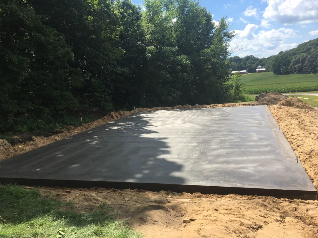 picture of a newly installed commercial concrete driveway