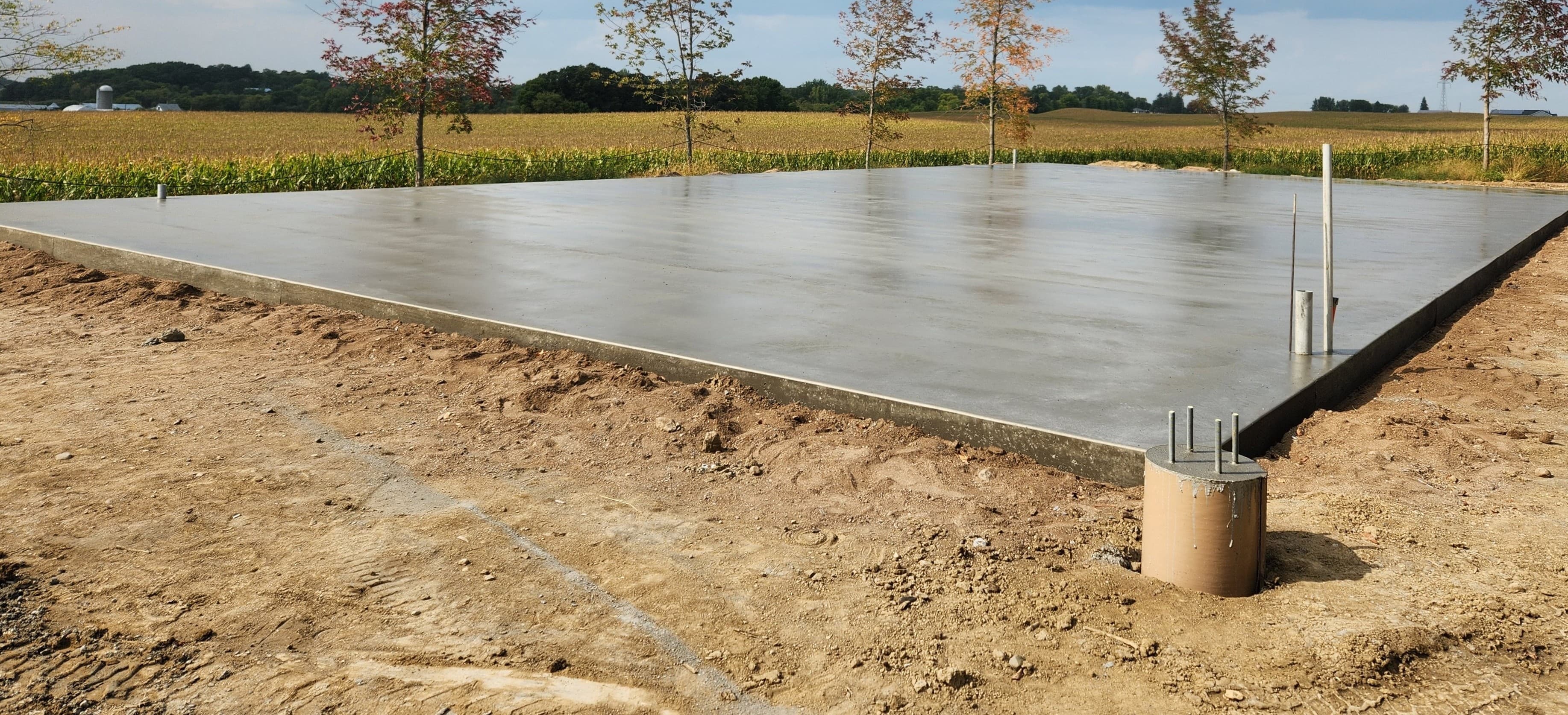 Picture of a new concrete floor in a hangar
